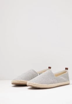 Pier One RENA ESPADRILLE UNISEX - Espadrille - White/blue 10 Pier One RENA ESPADRILLE UNISEX - Espadrille - White/blue -Pier One 1c07467ce0fe44d4a58dfd5e5311da20