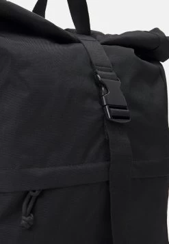 Pier One UNISEX - Tagesrucksack - Black 9 Pier One UNISEX - Tagesrucksack - Black -Pier One 1e789806d11840549e6cdcbdee5f4b1e