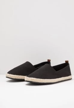 Pier One RENA ESPADRILLE UNISEX - Espadrille - Black -Pier One 1ea4f3d1f80940c7bbbe0c0947ca4c31
