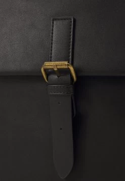 Pier One UNISEX - Tagesrucksack - Black -Pier One 26b1a6e2d83c406daeb0c4f26ebe6a4d