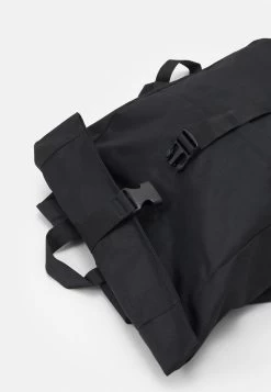 Pier One UNISEX - Tagesrucksack - Black 10 Pier One UNISEX - Tagesrucksack - Black -Pier One 396510219019444ba70e7c99f3b9cae2