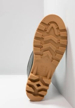 Pier One UNISEX - Gummistiefel - Green 10 Pier One UNISEX - Gummistiefel - Green -Pier One 3db002d2c2c94b2c8f12e2610faa3a27