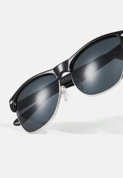 Pier One Sonnenbrille - Black -Pier One 5a7779507318465b9b3d58a780cfb9af