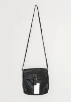 Pier One Umhängetasche - Black -Pier One 8e32fcbfe8a945e2a95aea54a50f6312