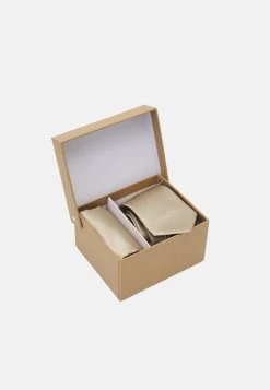 Pier One SET - Einstecktuch - Beige -Pier One dae22eb1283541c98e7012d1c86f16c1